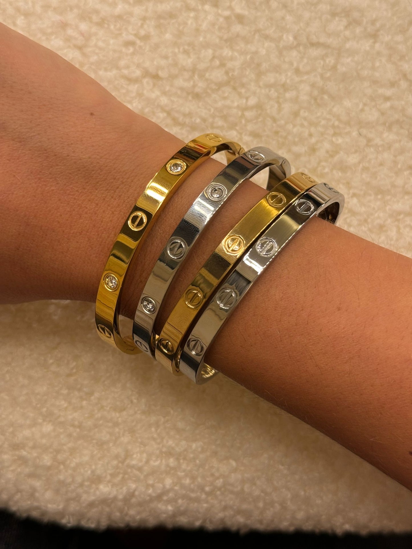 Bracciale manetta brillantini alternati