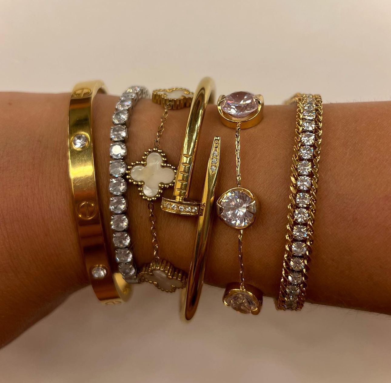 Bracciale filo punti luce