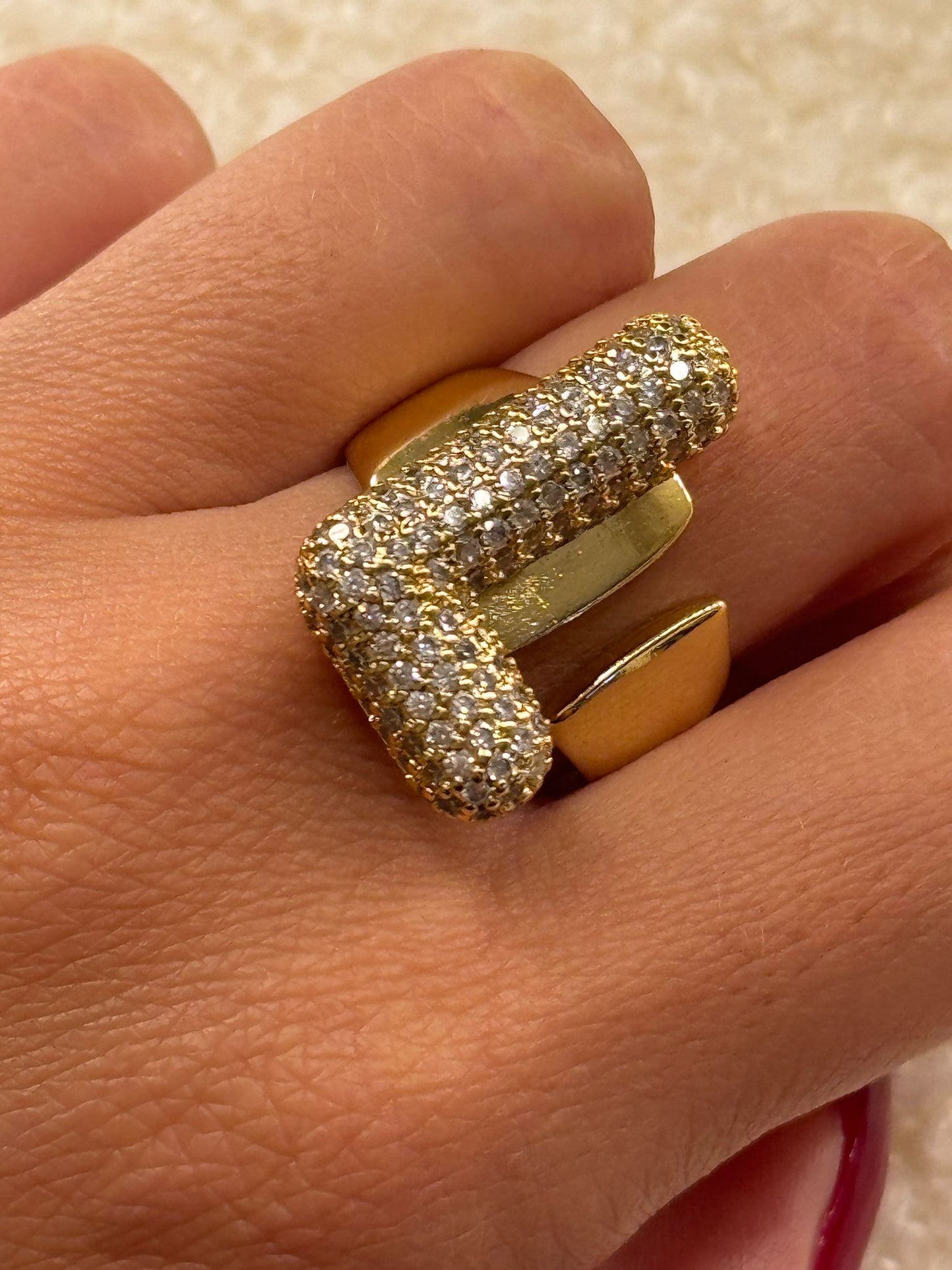 Anello lettera bubble