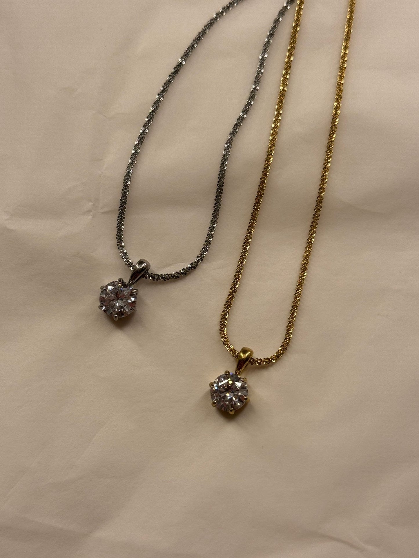 Collana punto luce round