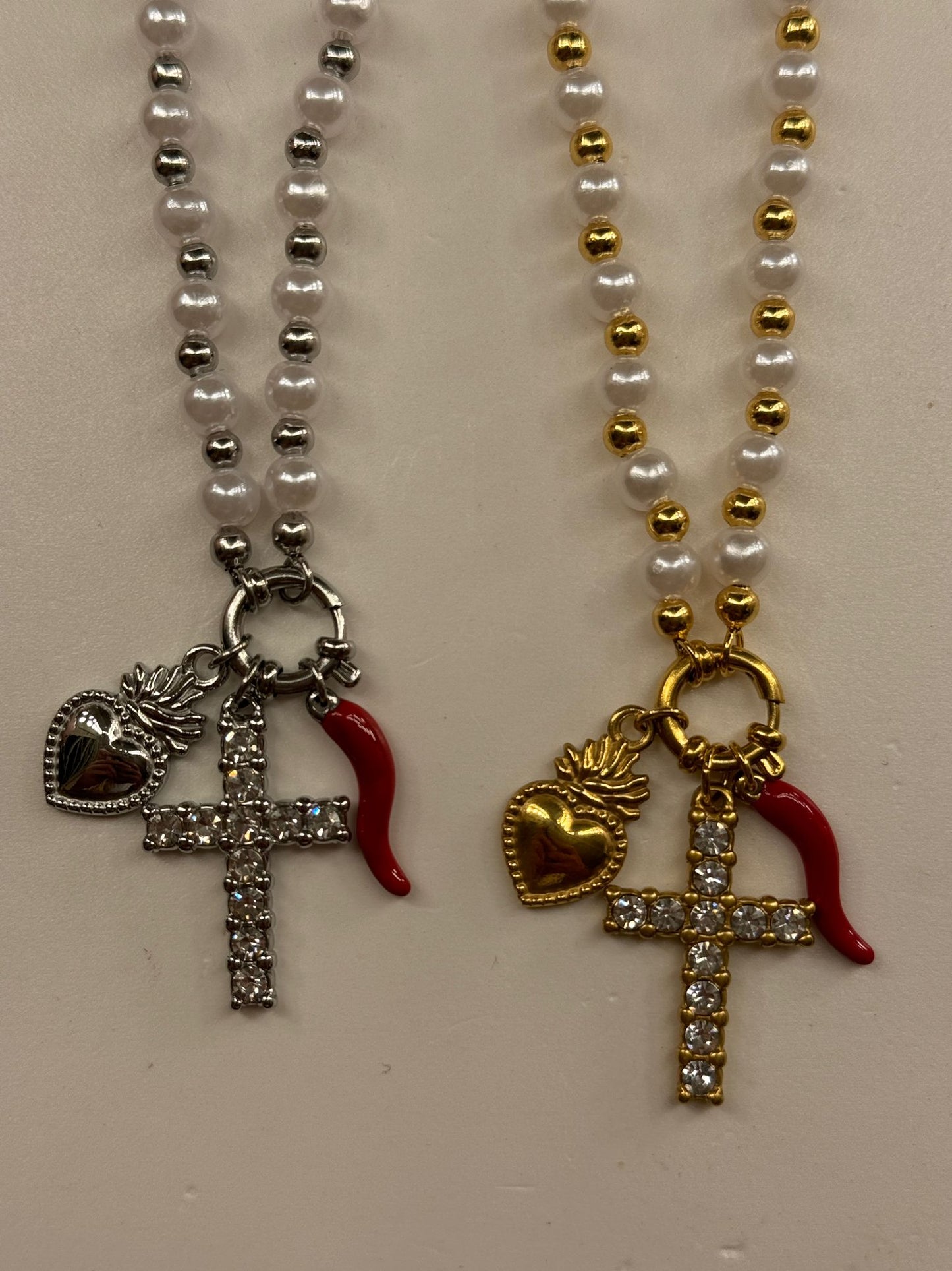 Collana Perle Croce porta fortuna