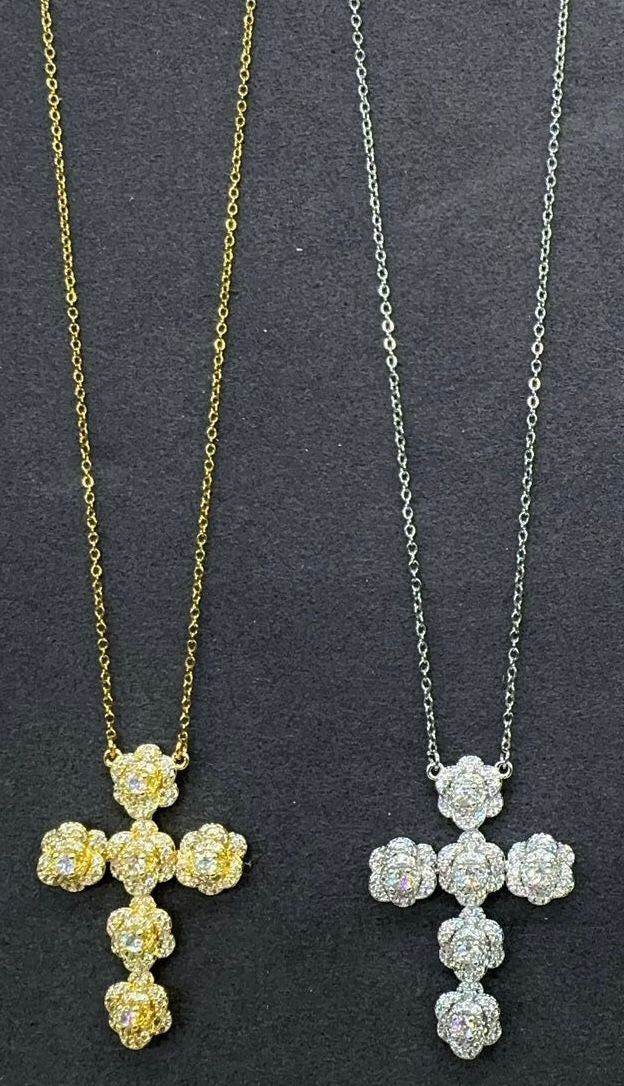 Collana croce camelie