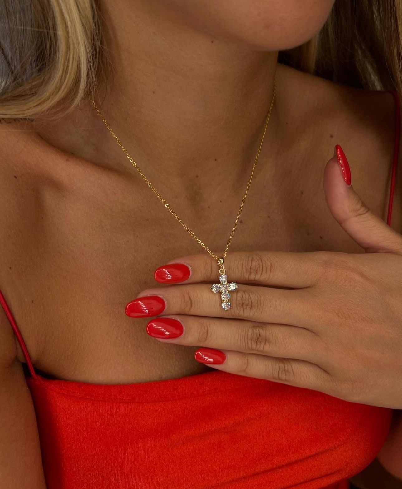 Collana croce zirconi tondi