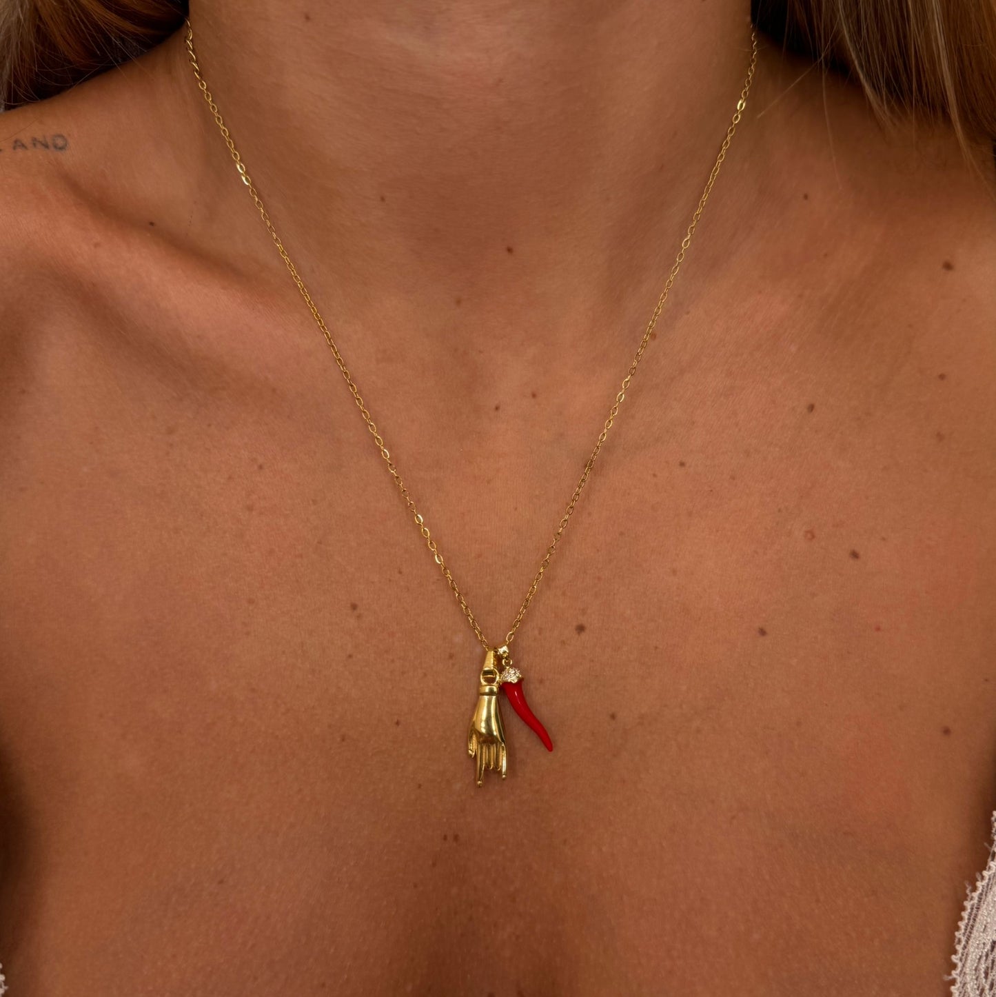 Collana peperoncino e corna