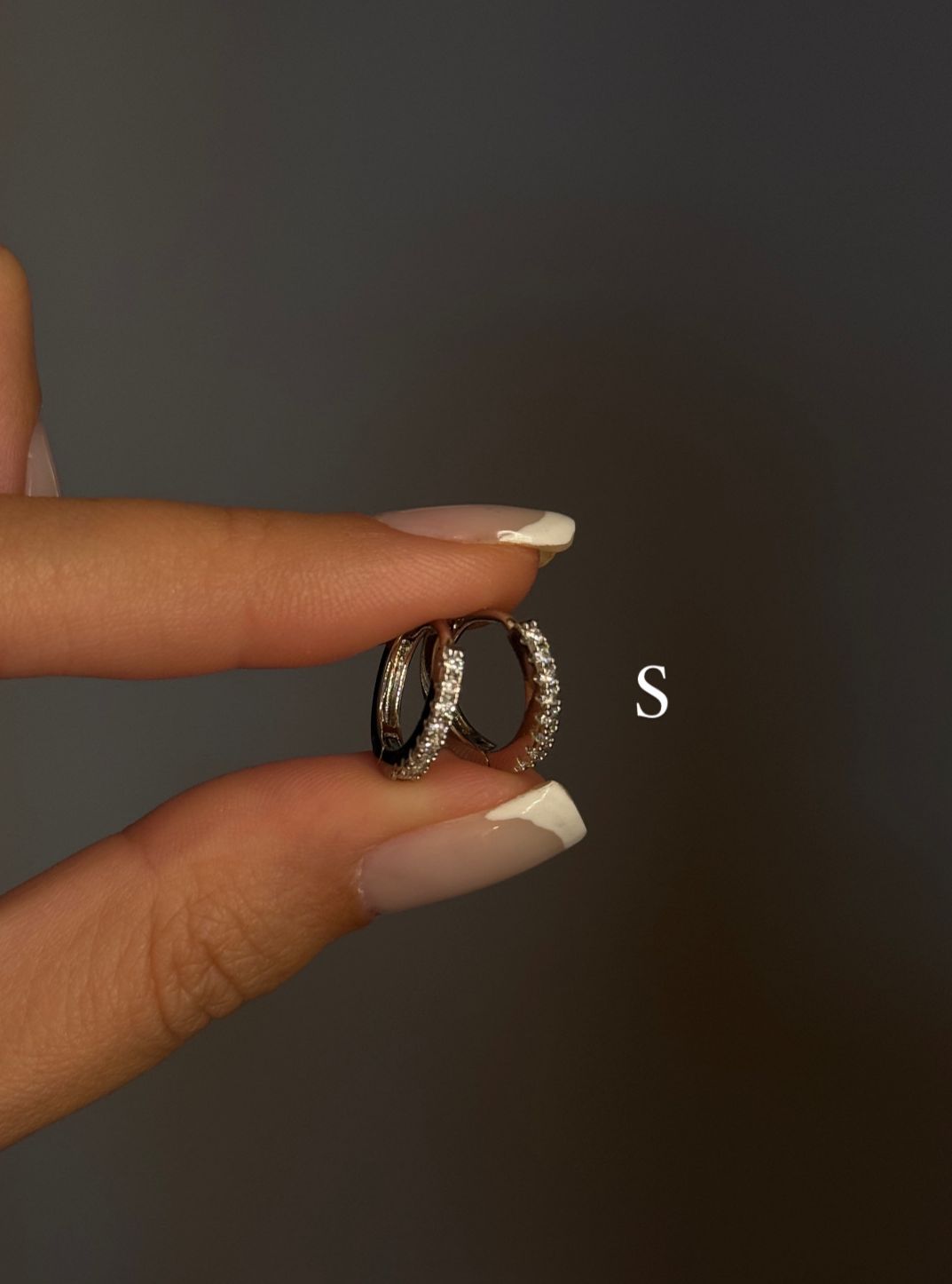 Orecchini cerchietti everyday brillantini