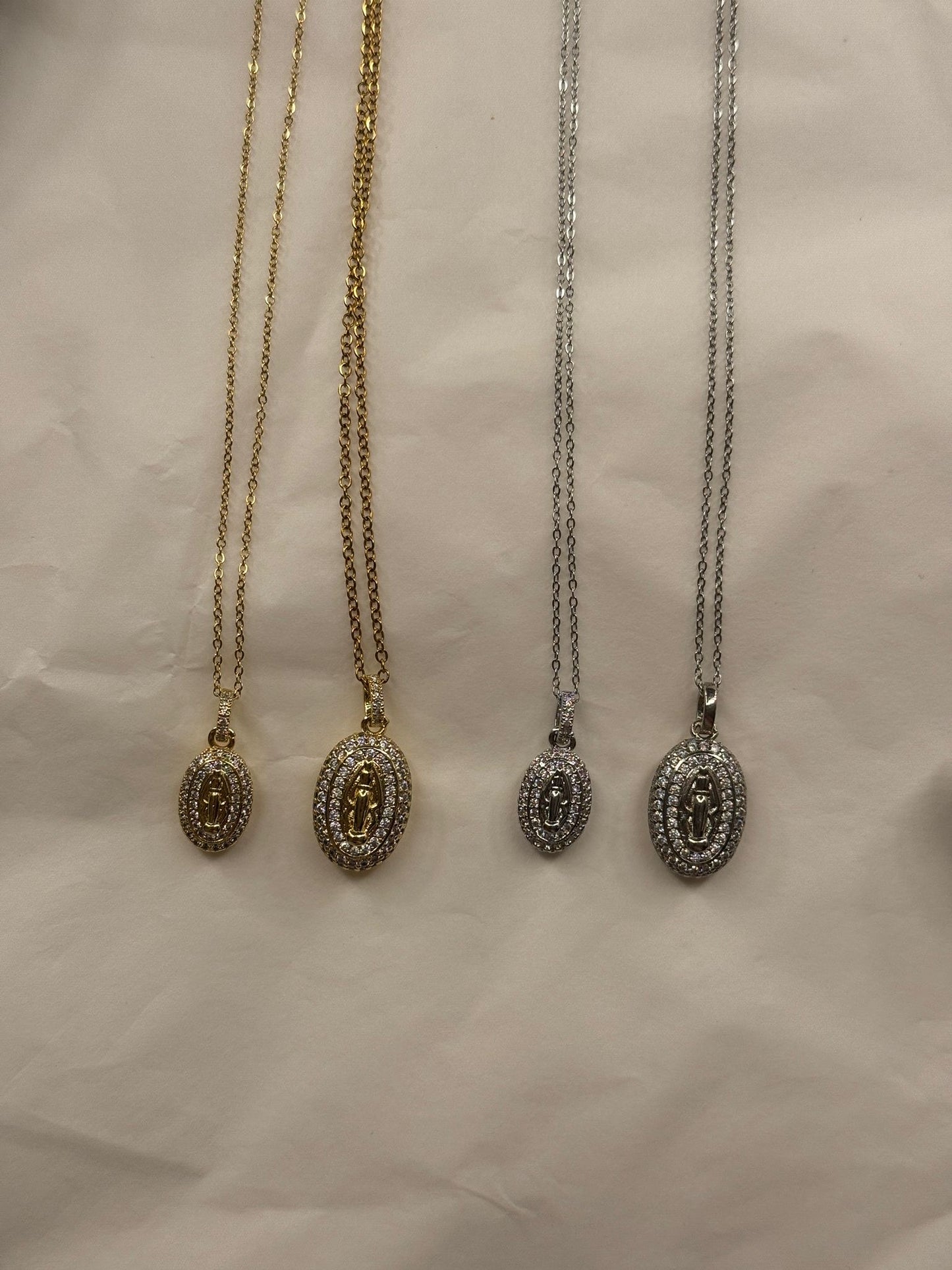 Collana madonnina confetto mini