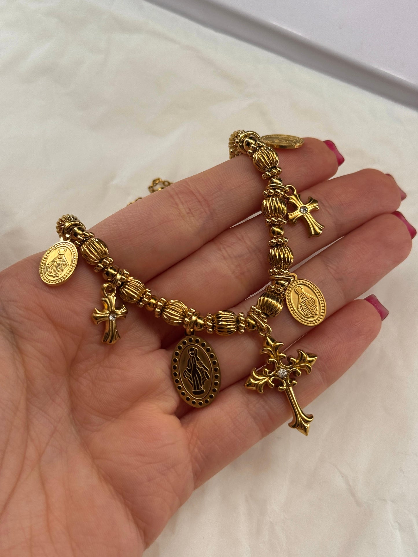 Collana Santa Charms