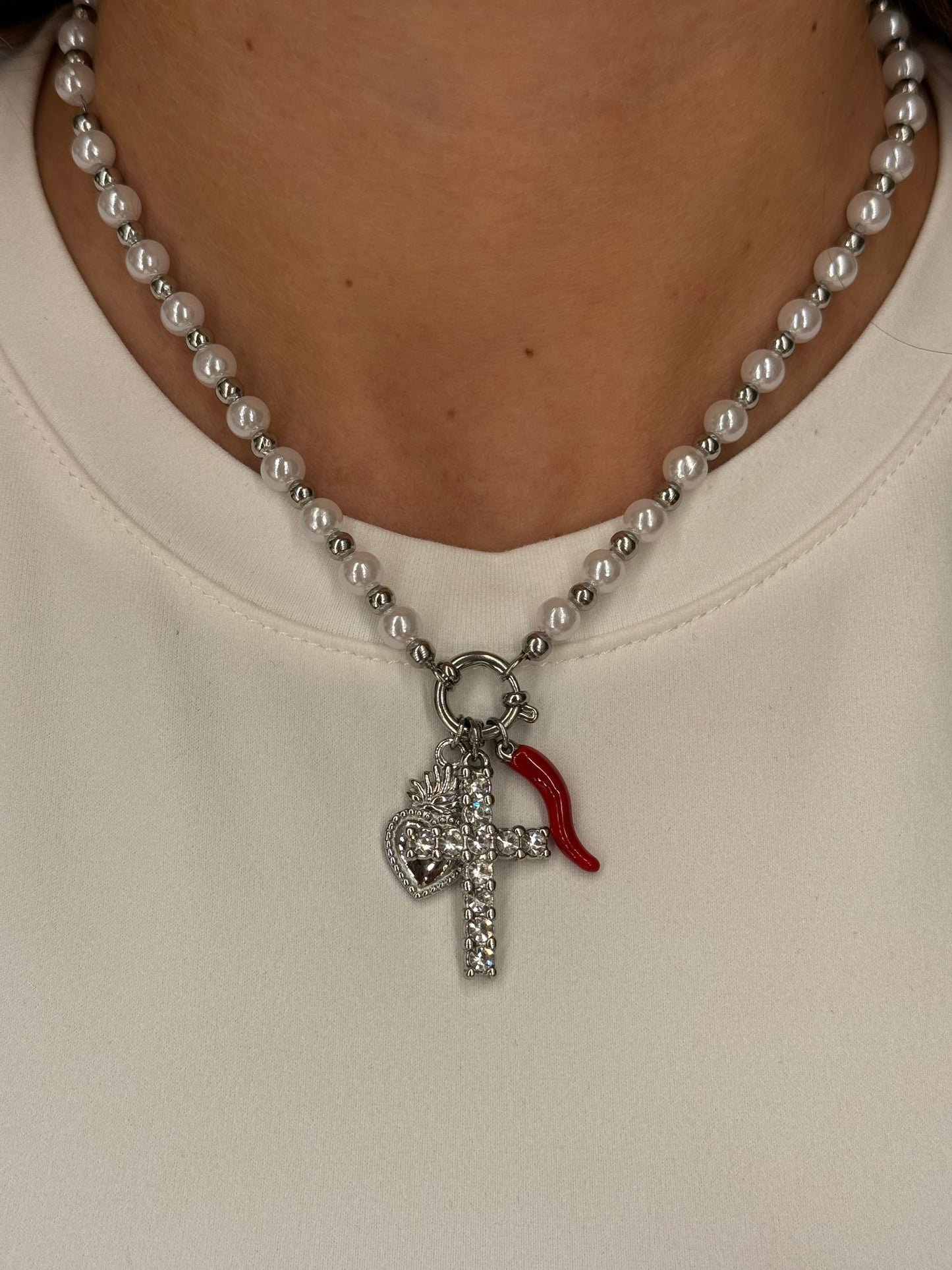 Collana Perle Croce porta fortuna