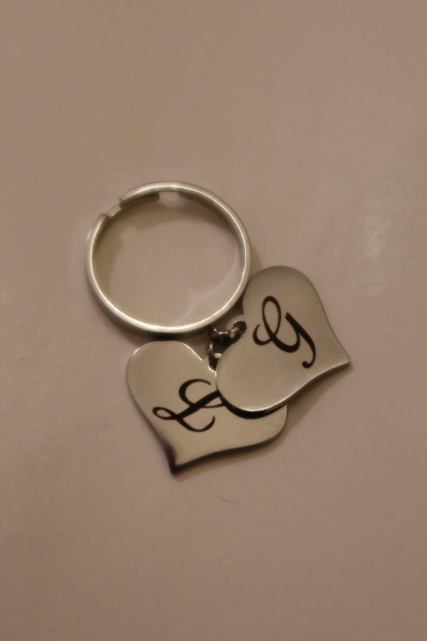 Anelli cuori pendenti