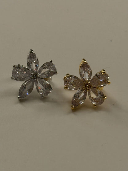 Earcuff fiore brillantini a goccia