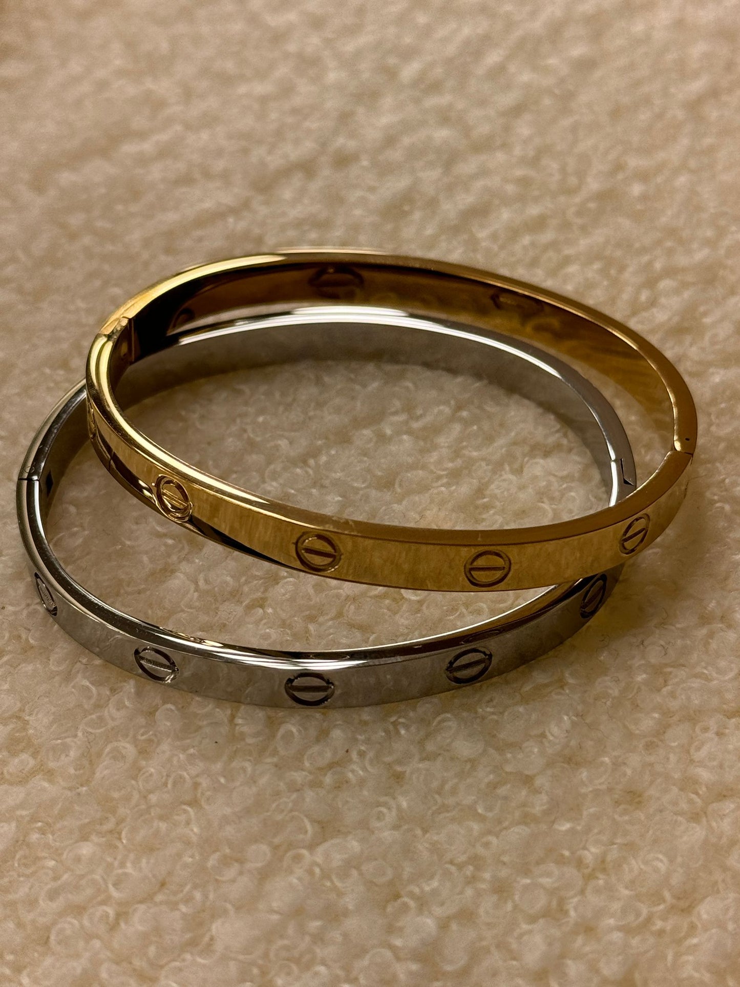 Bracciale manetta