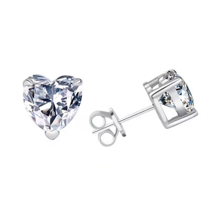 Punti luce taglio Cuore in Moissanite