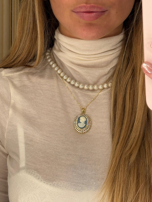 Collana CAMEO