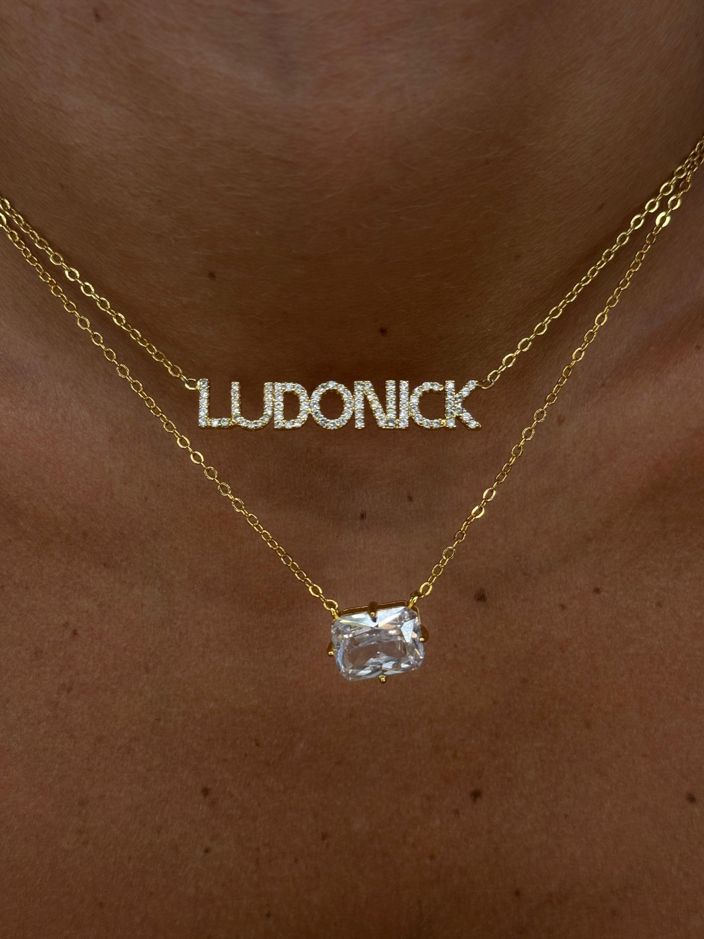 Collana Punto luce SQUARE