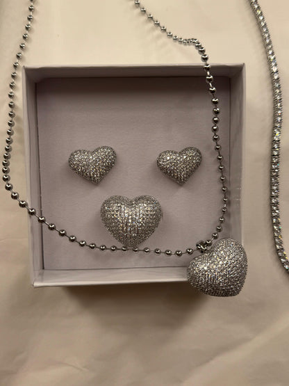 Orecchini cuore full pavè