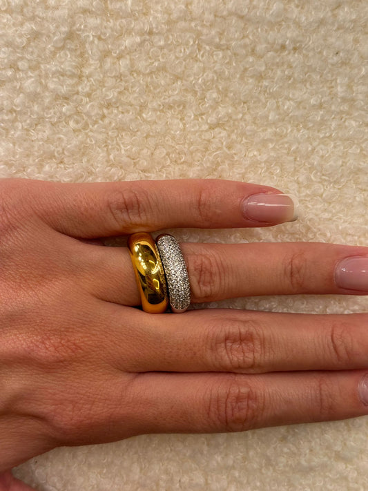 Anello mezza veretta bombata brillantini doppia