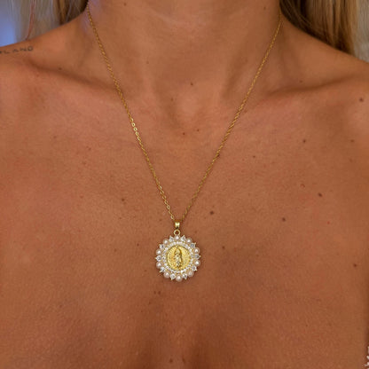 Collana medaglietta madonnina perle
