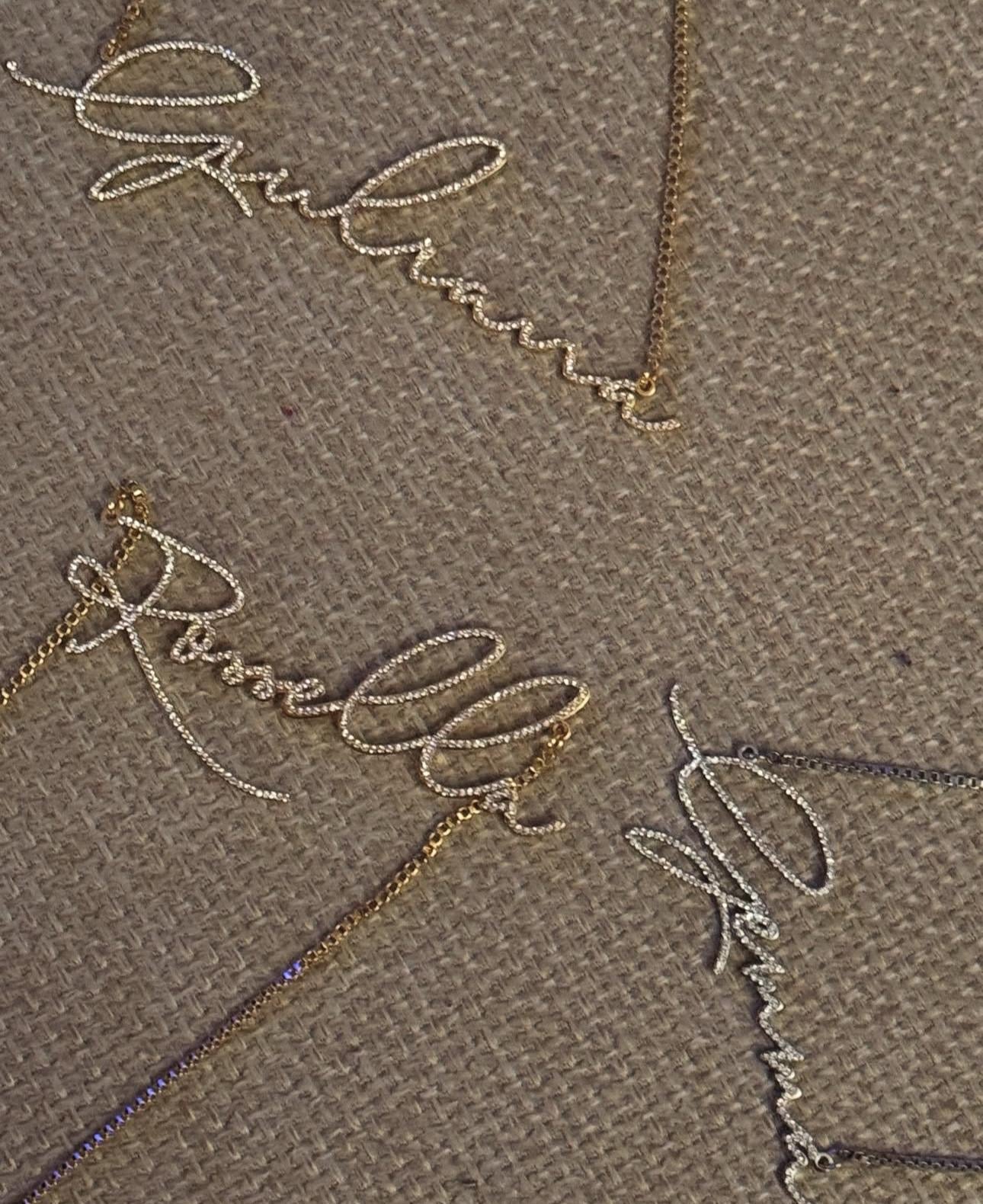 Collana CRISTAL SCRIPT