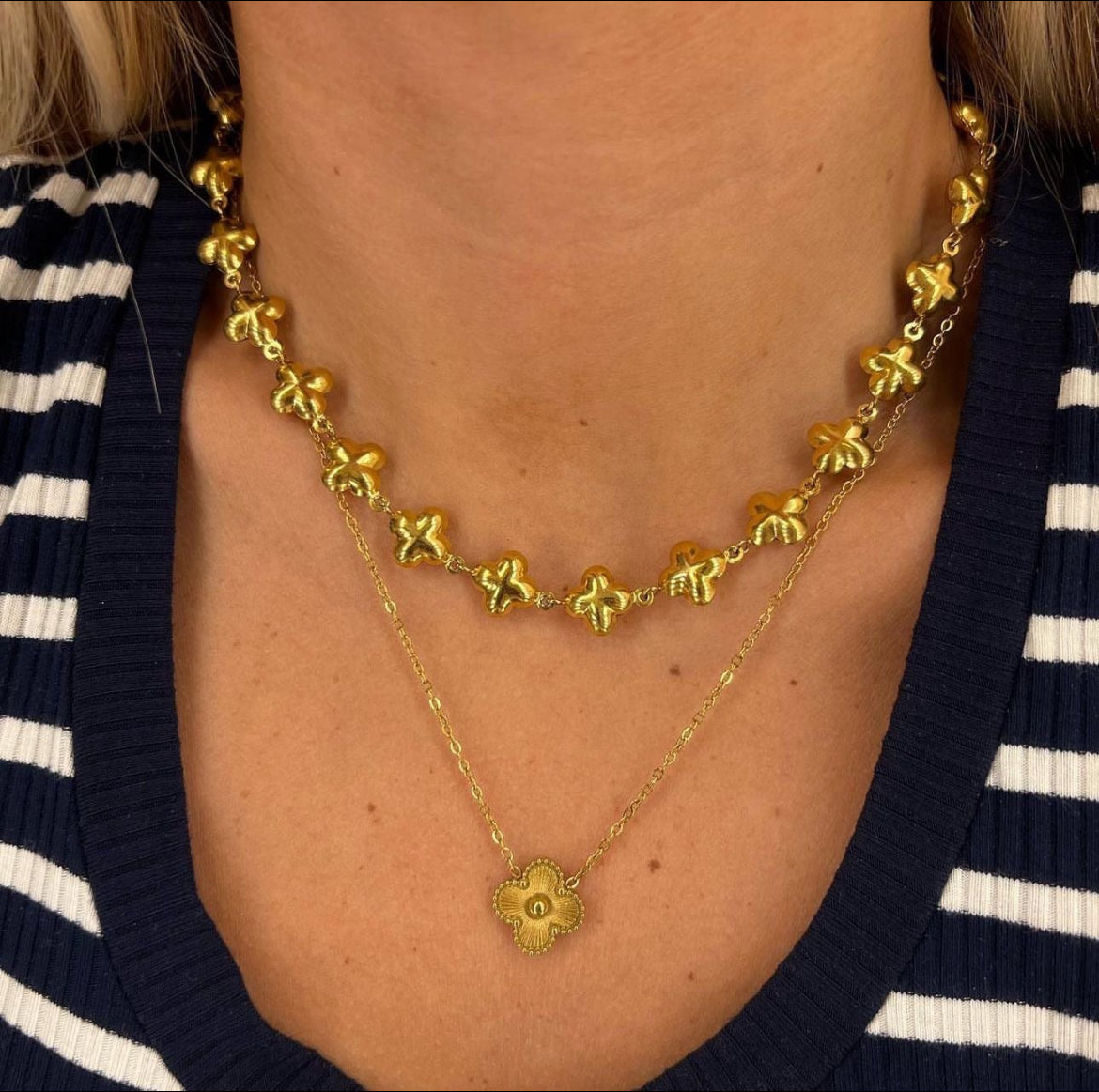 Collana simil Van Cl**f multi sonagli