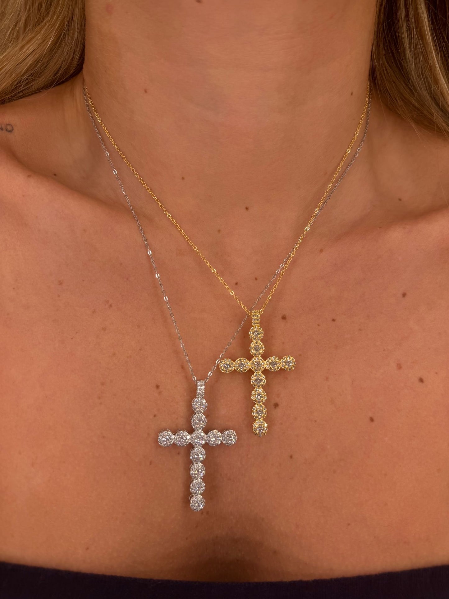 Collana croce VOGUE