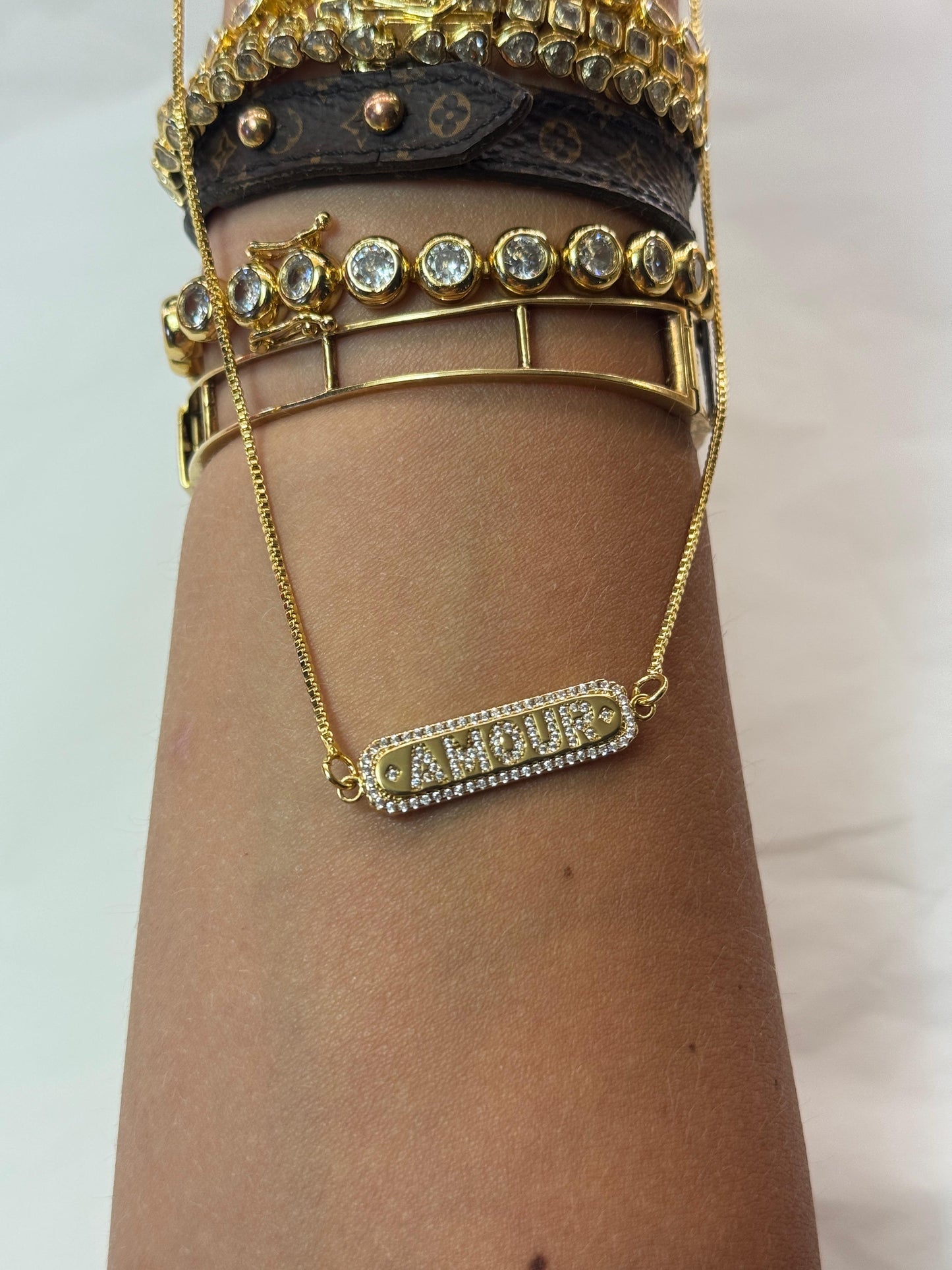 Collana targhetta “AMOUR”