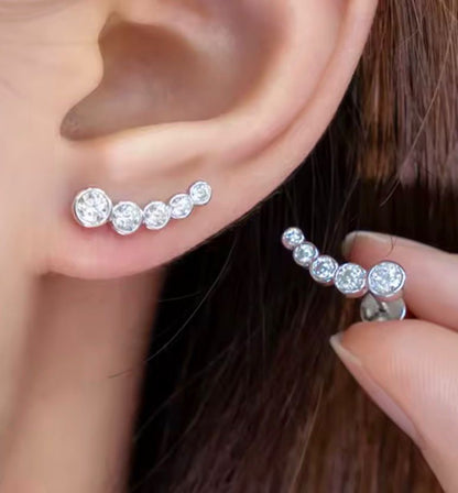 Orecchini scia round in Moissanite
