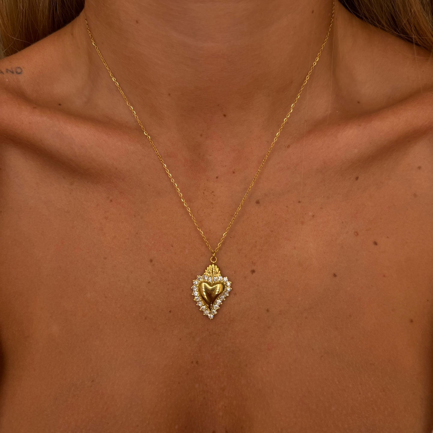Collana cuore sacro Swarovski