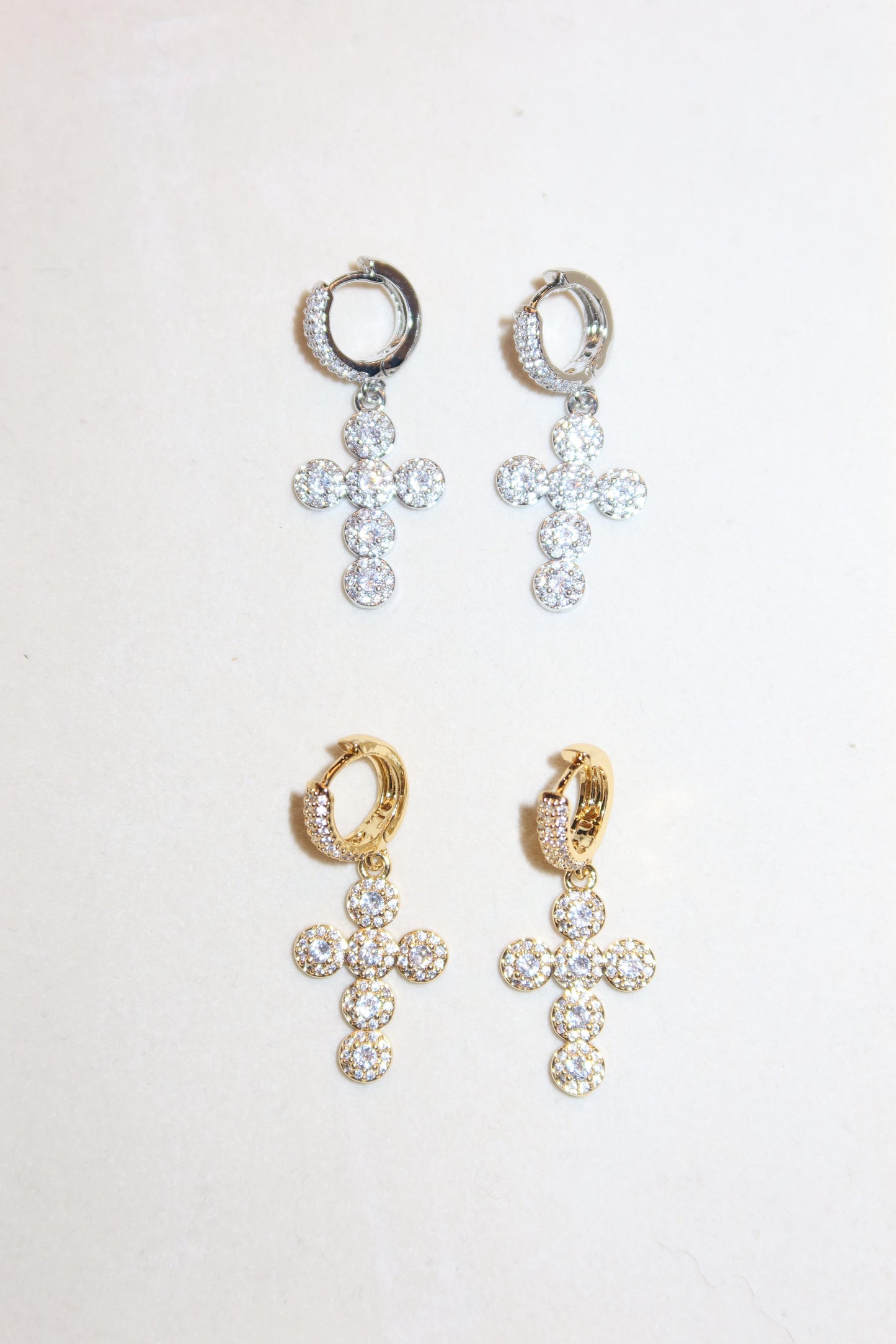 Orecchini Croci Tonde