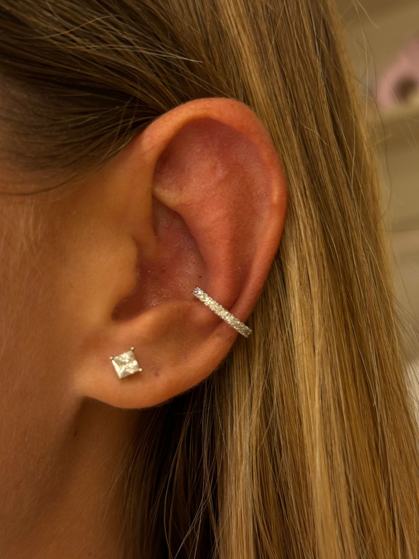 Earcuff tennis
