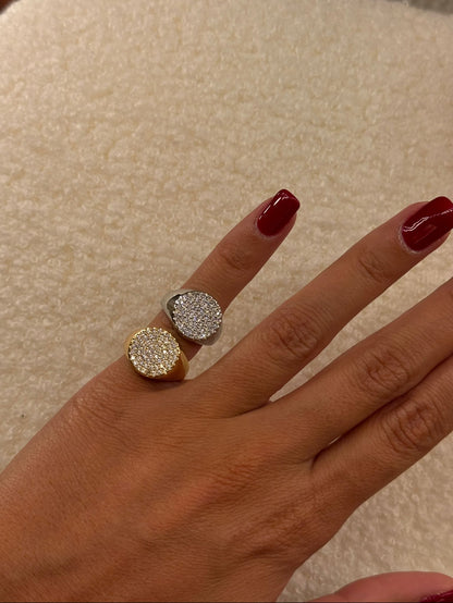 Anello Chevalier tondo brillantini