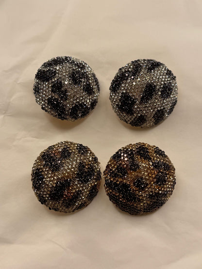 Orecchini bottoni animalier strass