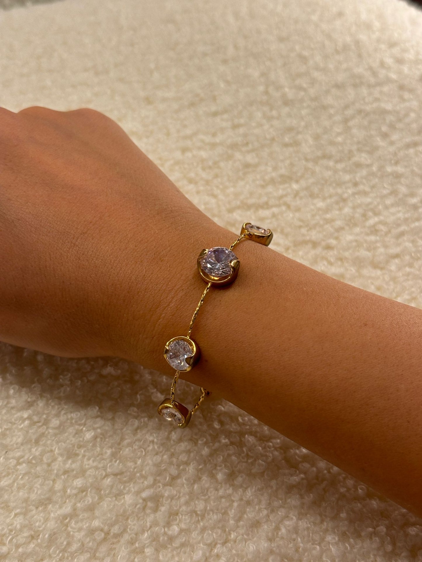 Bracciale filo punti luce