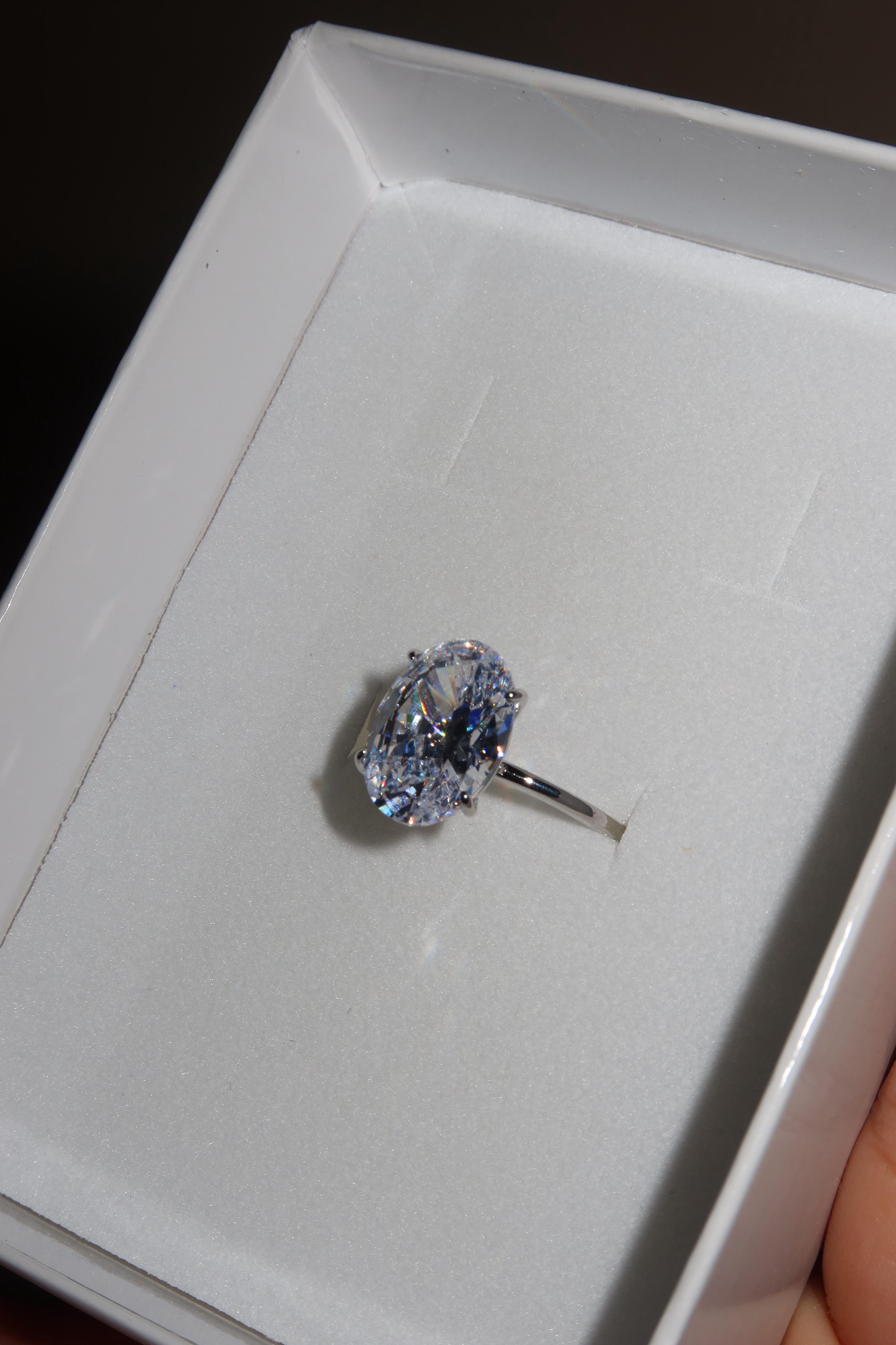 Anello ROYAL