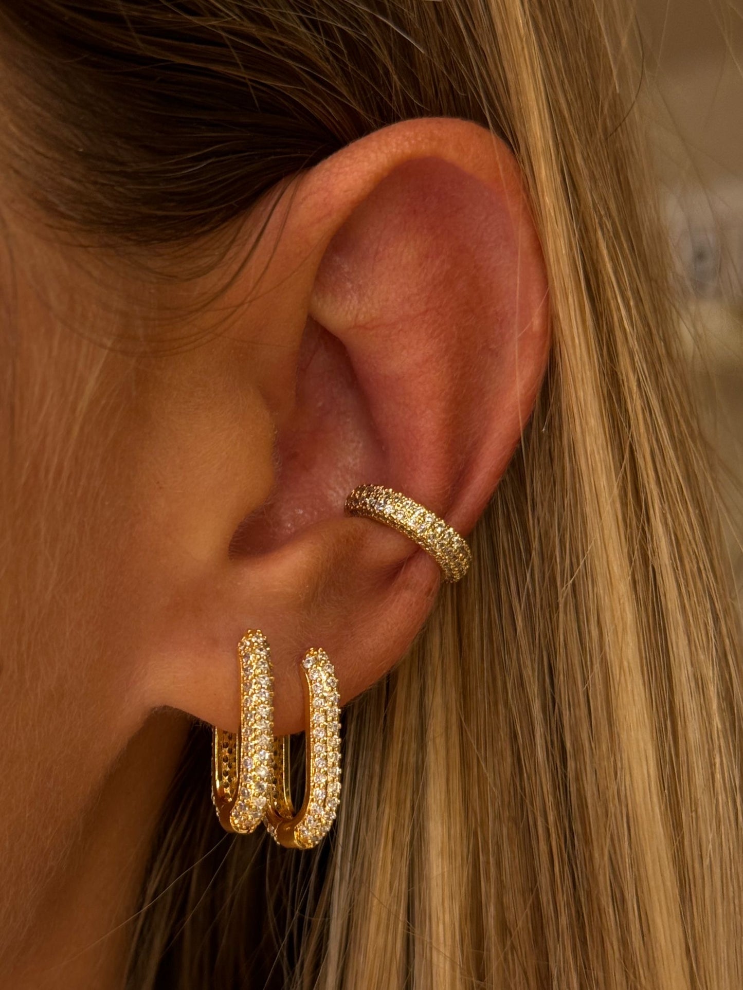 Earcuff PRADA