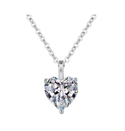 Collana punto luce taglio Cuore in Moissanite