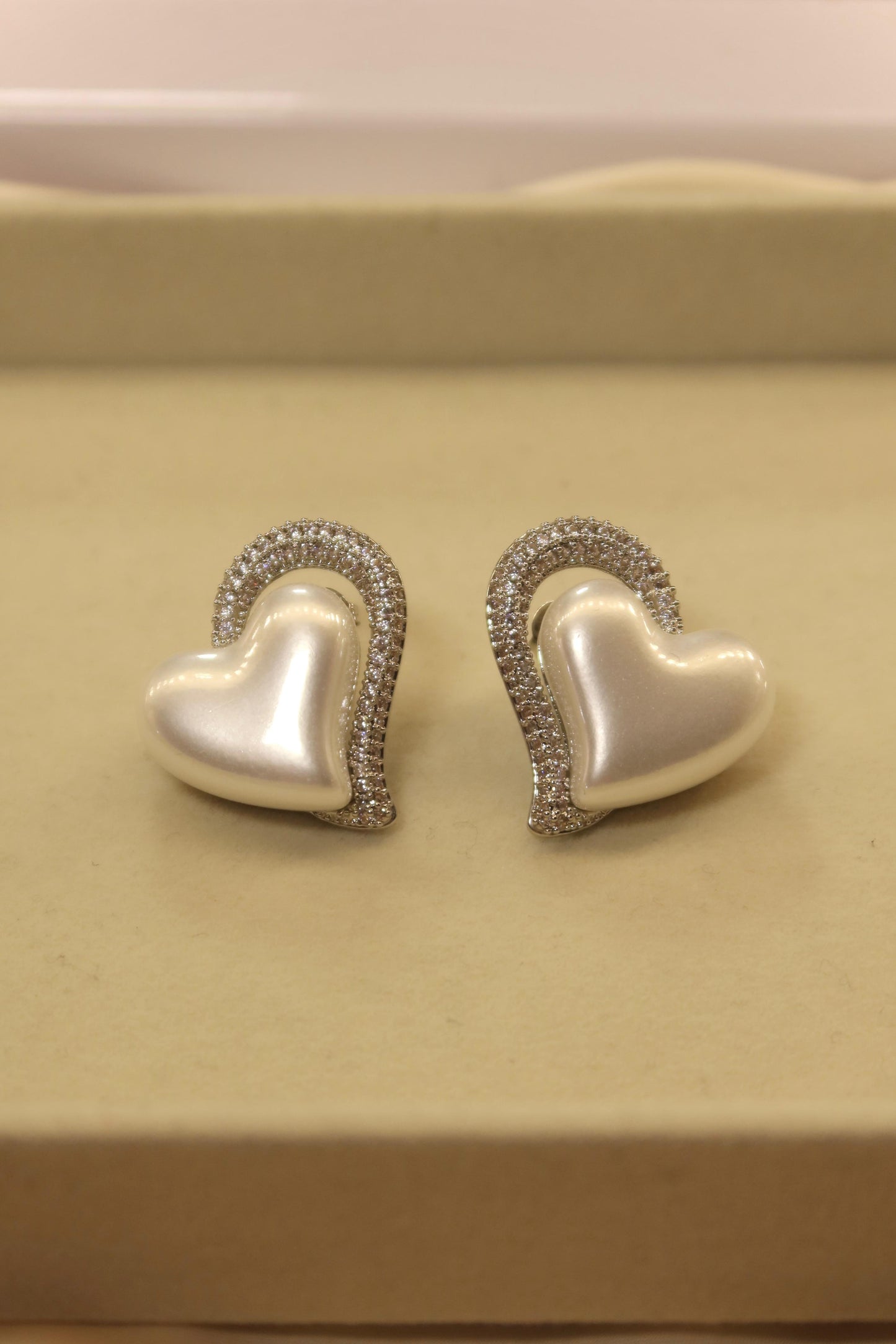 Orecchini Cuore Perla