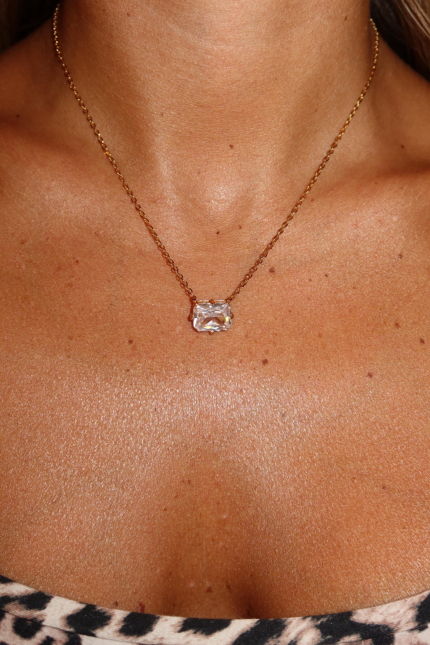 Collana Punto luce SQUARE