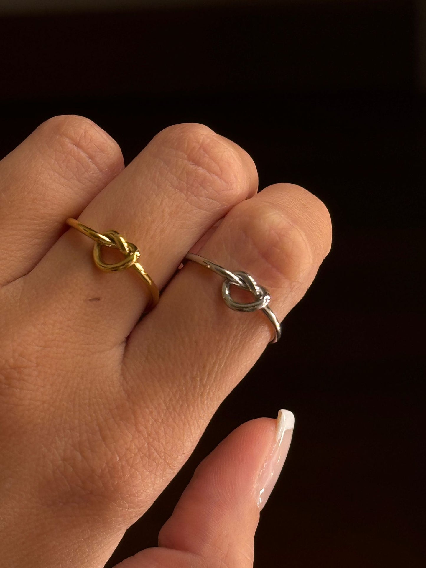 Anello nodo sottile