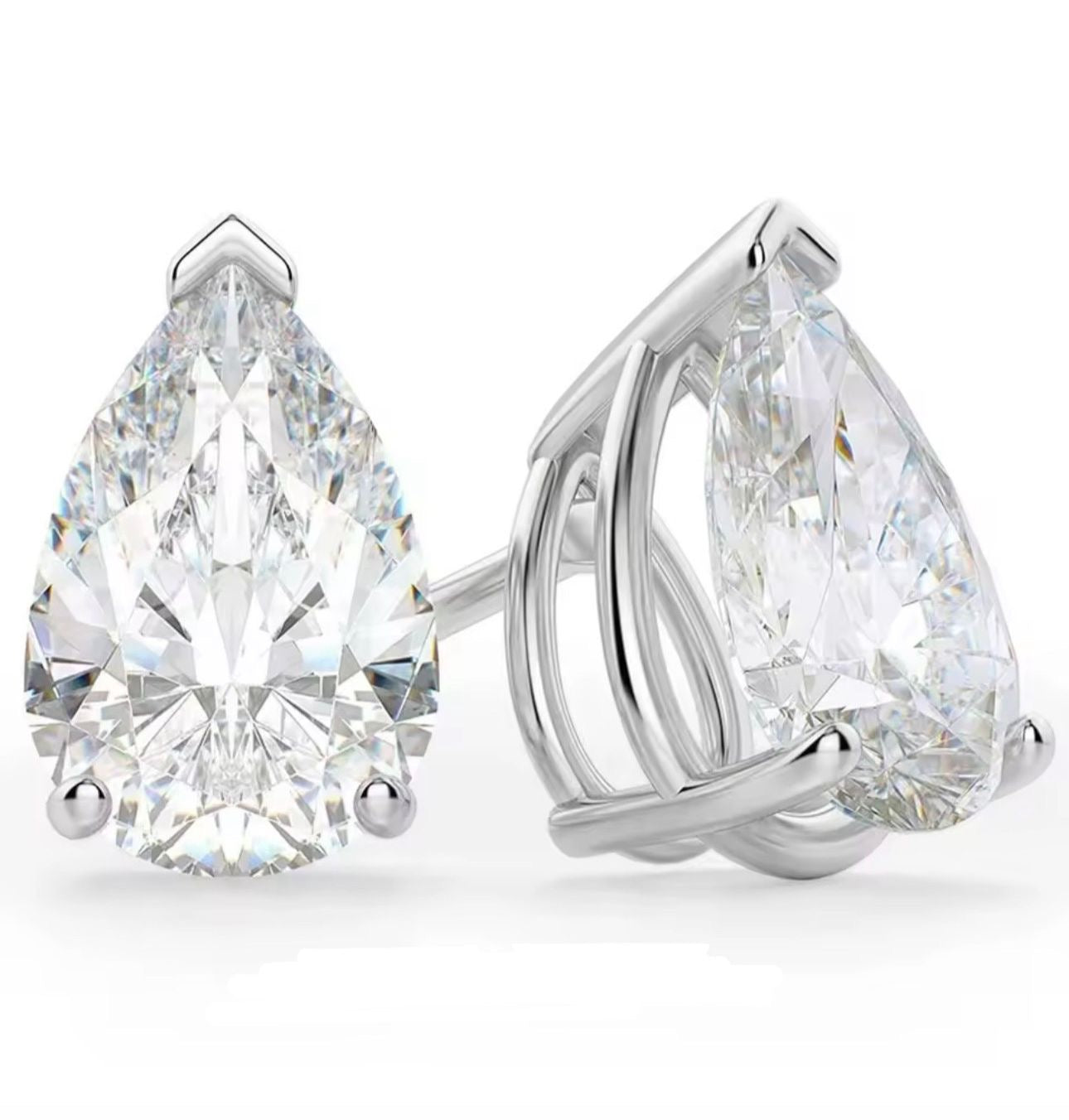 Orecchini punti luce taglio a Goccia in Moissanite