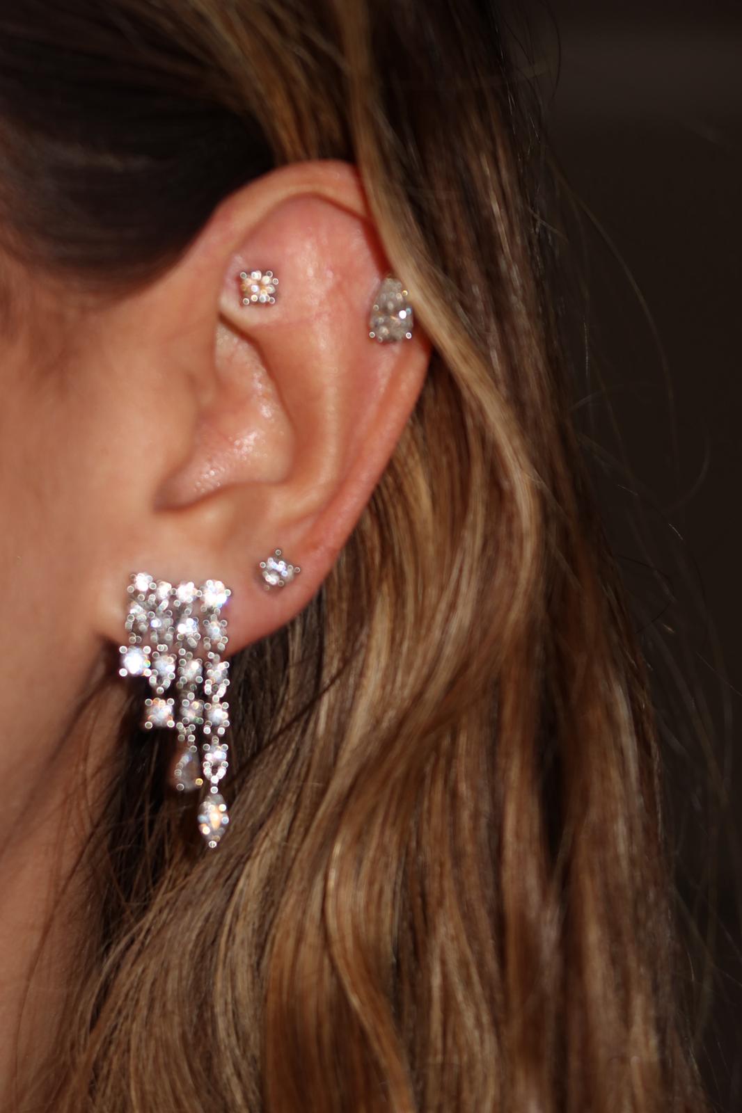 Orecchini multi Punti Luce pendenti