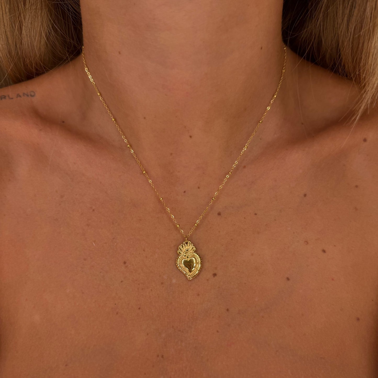 Collana cuore sacro semplice