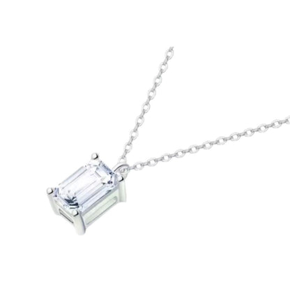 Collana punto luce taglio Esmerald in Moissanite