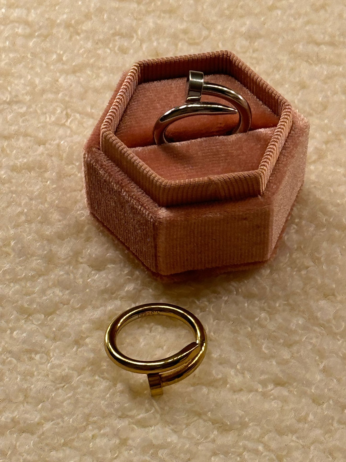 Anello chiodo