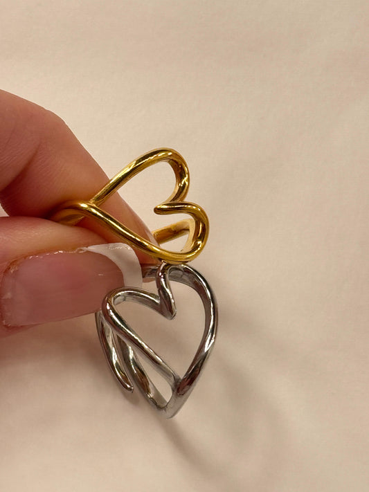 Anello Cuore Sinuoso