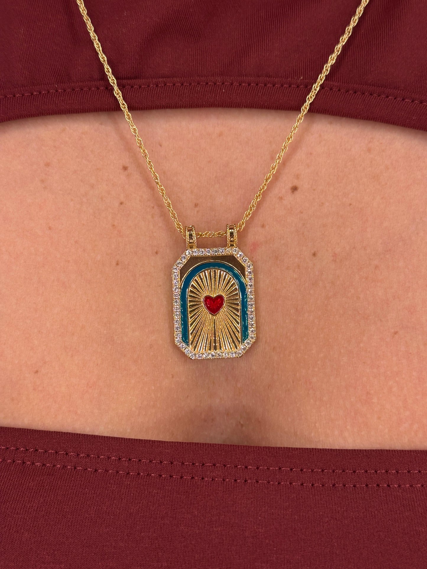 Collana Targhetta love/lucky/libre/joy